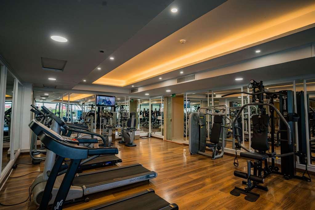 โรงแรมซันไรส์ อเล็กซ์ อเวนิว อเล็กซานเดรีย สิ่งอำนวยความสะดวก รูปภาพ The gym at the hotel